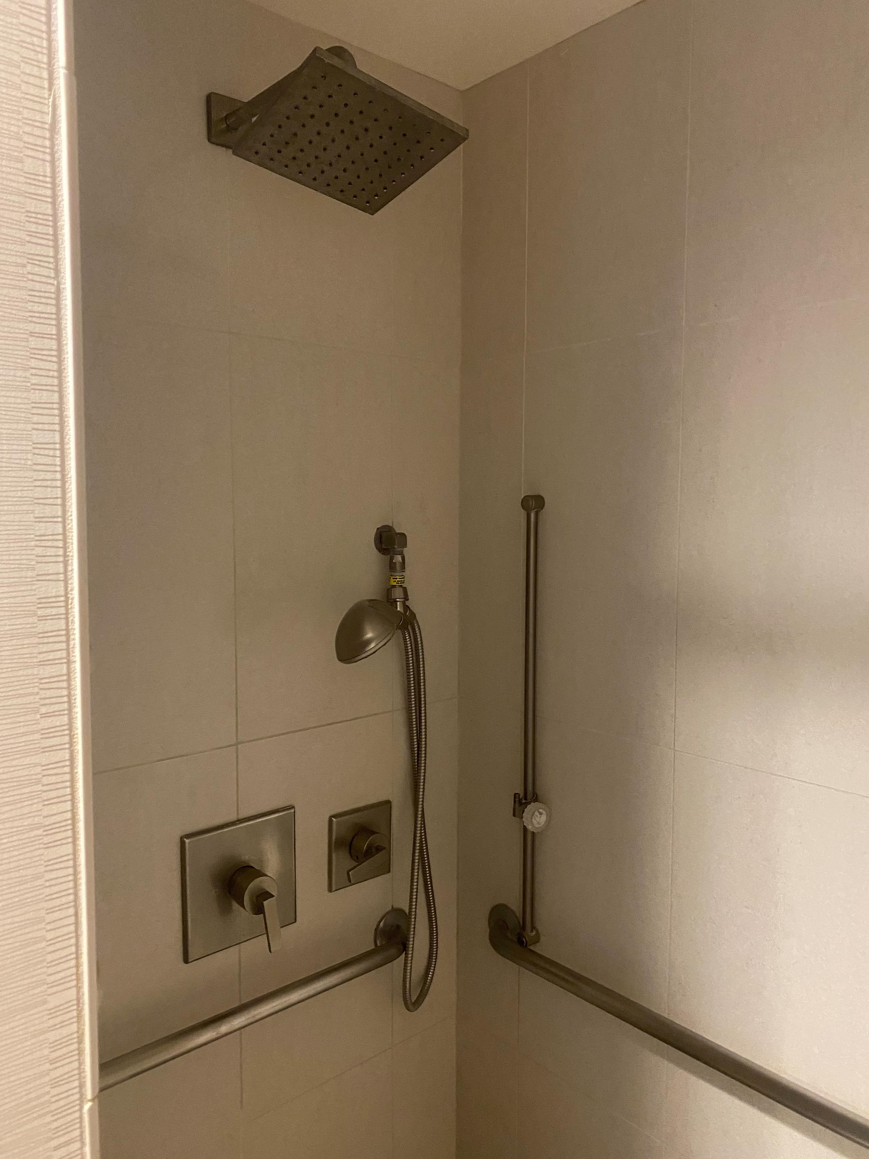 Embassy Suites Ontario - Airport Екстер'єр фото