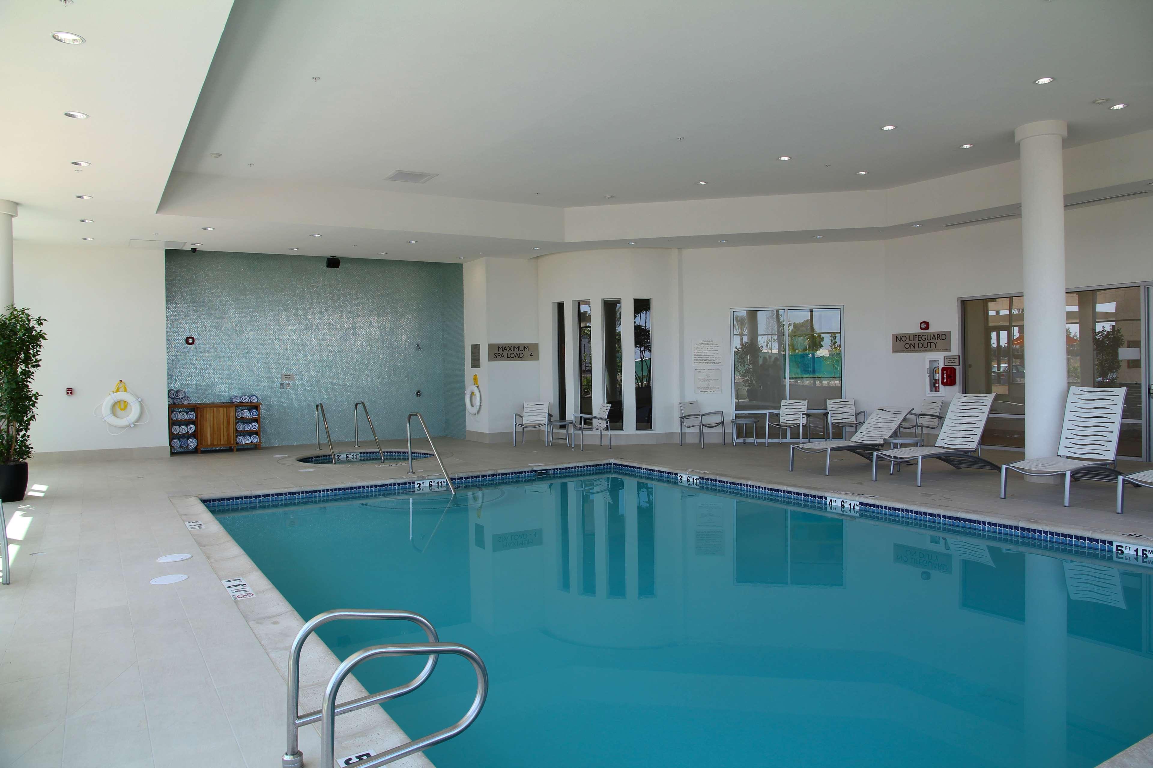 Embassy Suites Ontario - Airport Зручності фото