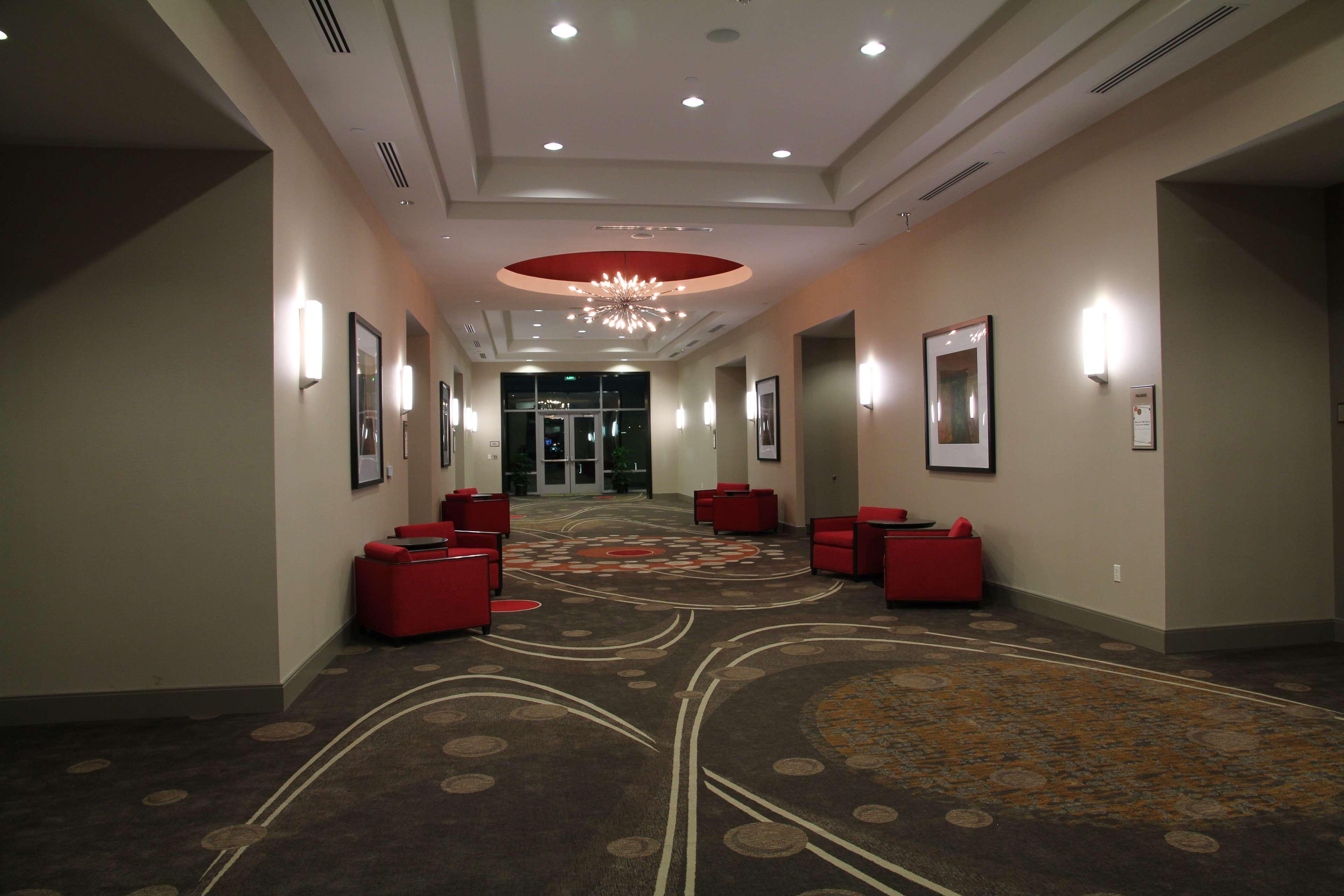 Embassy Suites Ontario - Airport Інтер'єр фото